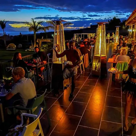 Casa Nova Boutique Hotel 2*